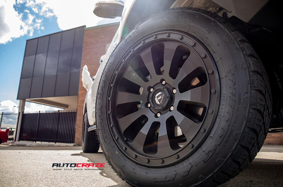 TOYOTA HILUX N80 4WD TACTIC MATTE BLACK